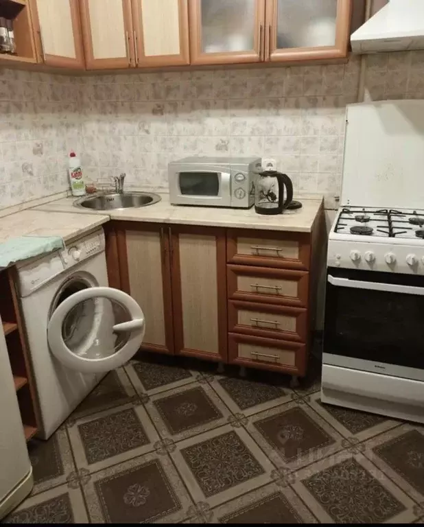 2-к кв. Саратовская область, Саратов Васильковская ул., 19а (38.0 м) - Фото 1