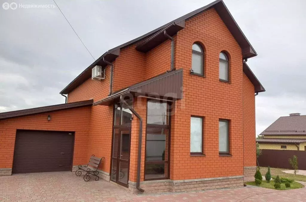 Дом в село Стрелецкое, Рубиновая улица (163 м) - Фото 1