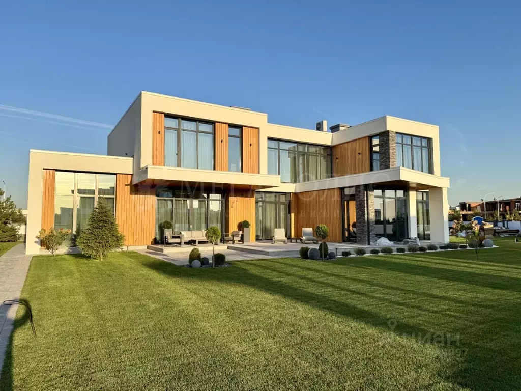 Коттедж в Московская область, Красногорск городской округ, д. ... - Фото 1