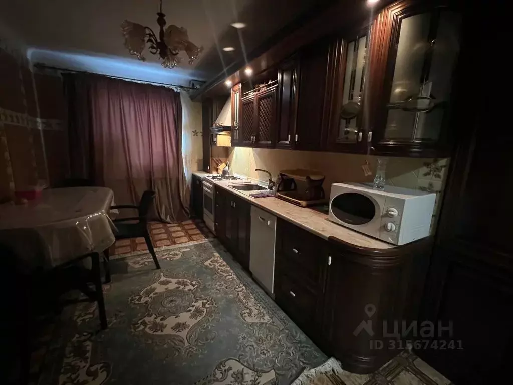 Комната Ставропольский край, Кисловодск ул. Матросова, 48 - Фото 1