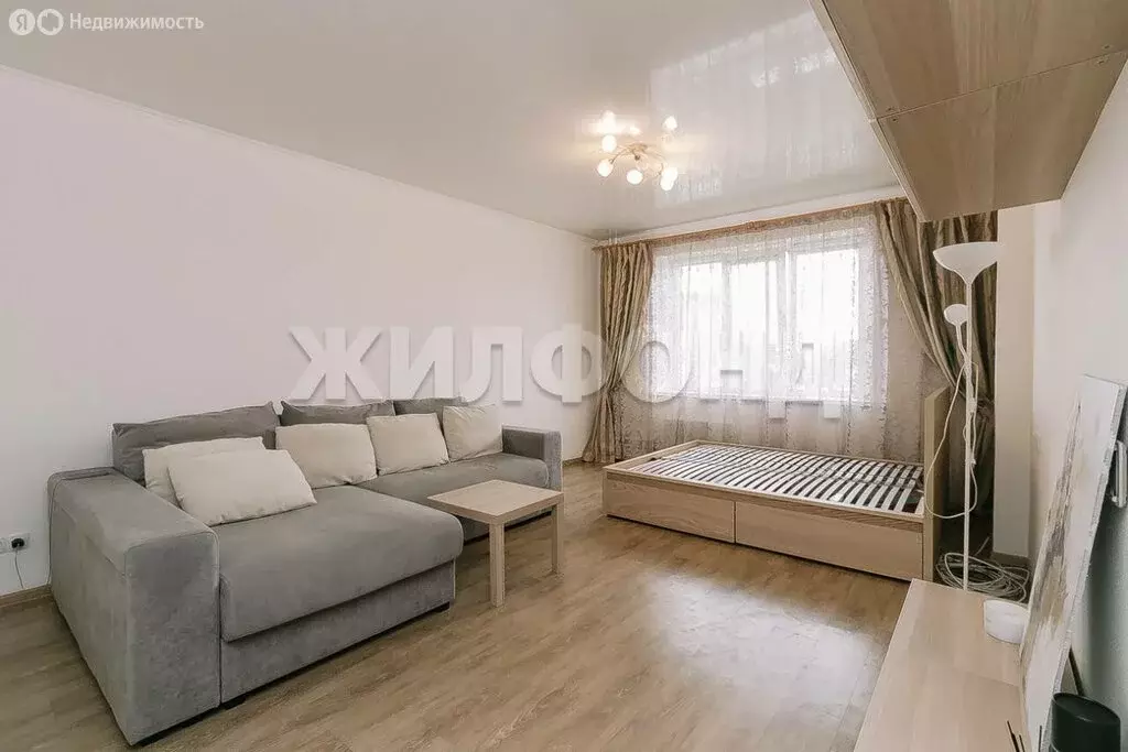 2-комнатная квартира: Новосибирск, Красный проспект, 181 (59.2 м) - Фото 0