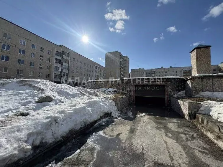 Гараж в Свердловская область, Полевской Зеленый Бор-2 мкр,  (25 м) - Фото 1