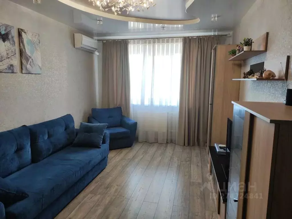 1-к кв. Волгоградская область, Волгоград ул. Базарова, 20 (50.0 м) - Фото 1