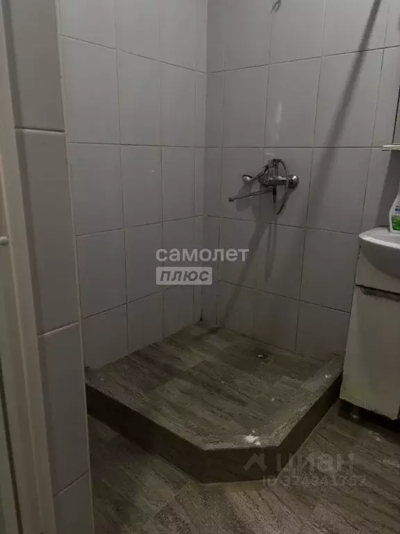 1-к кв. Кабардино-Балкария, Нальчик ул. Солнечная, 8к1 (36.0 м) - Фото 2