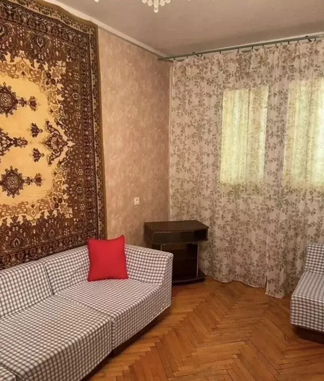 1-к кв. Ленинградская область, Кингисепп ул. Воровского, 11А (37.0 м) - Фото 1