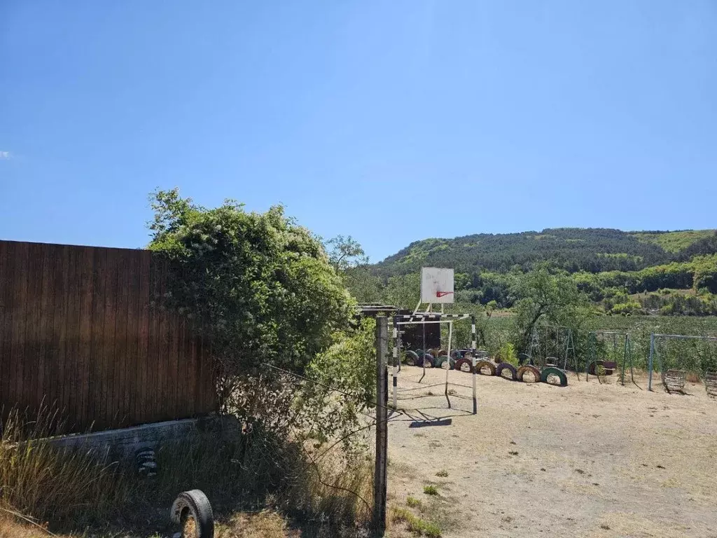 Помещение свободного назначения в Крым, Бахчисарайский район, ... - Фото 2