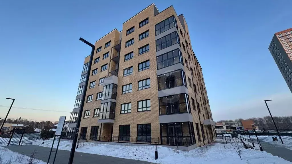 1-к кв. Тюменская область, Тюмень ул. Ильи Кургузова, 2 (35.1 м) - Фото 1