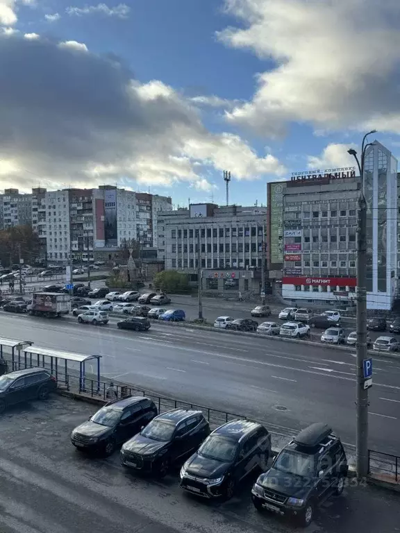 3-к кв. Мурманская область, Мурманск ул. Карла Маркса, 36 (69.7 м) - Фото 0