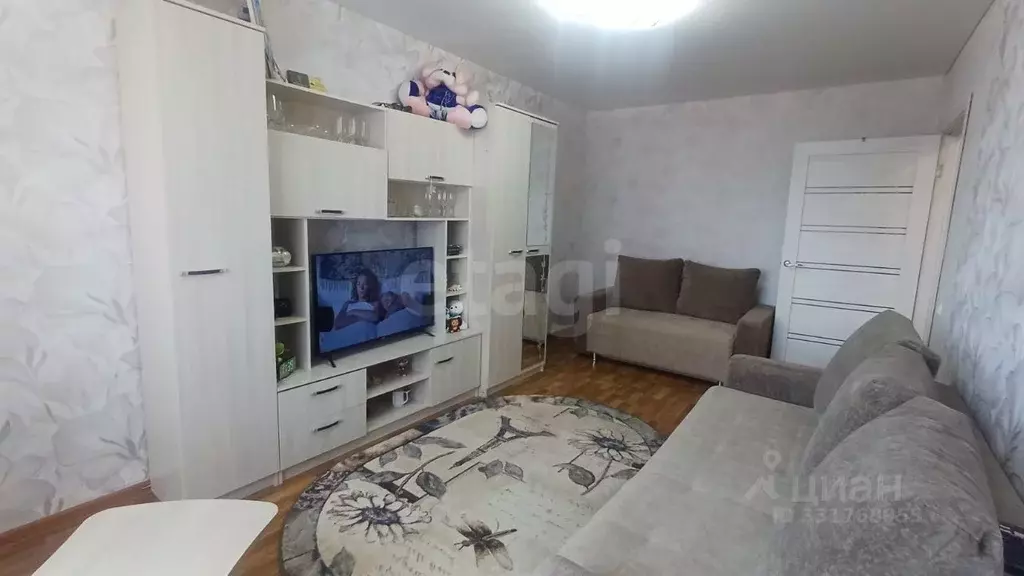 1-к кв. Челябинская область, Чебаркуль Октябрьская ул., 3Б (32.7 м) - Фото 2