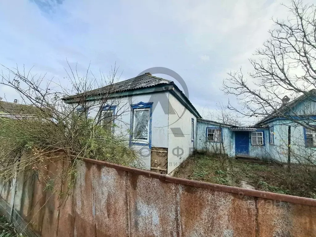 Дом в Краснодарский край, Апшеронский район, с. Черниговское 1 Мая ул. ... - Фото 2