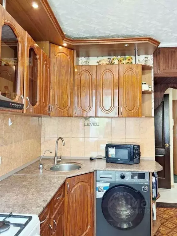 3-к кв. Саратовская область, Энгельс 2-й мкр, 31 (57.0 м) - Фото 1