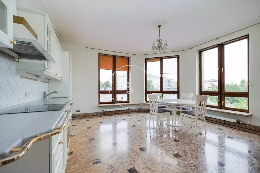 4-к кв. Москва Страстной бул., 10к1 (150.0 м) - Фото 1