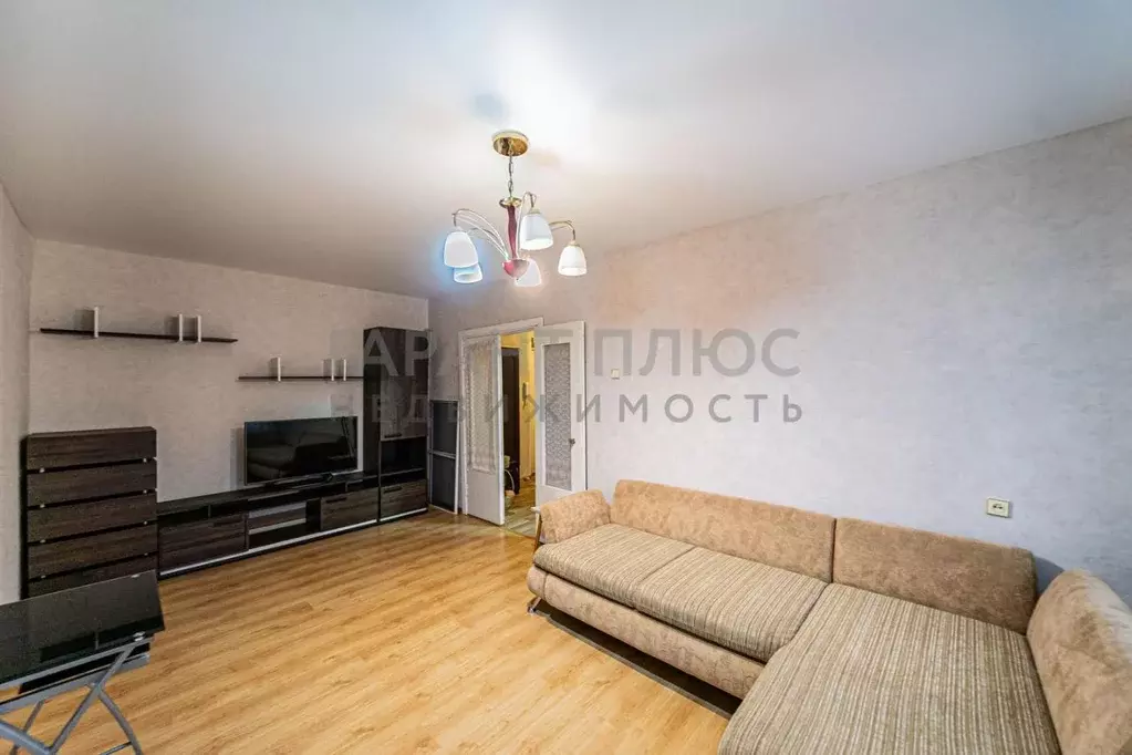 2-к кв. Липецкая область, Липецк ул. Водопьянова, 11 (50.0 м) - Фото 1