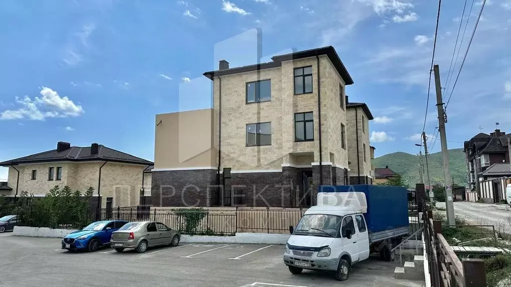 Таунхаус в Краснодарский край, Новороссийск ул. Мореходная, 4 (247 м) - Фото 2