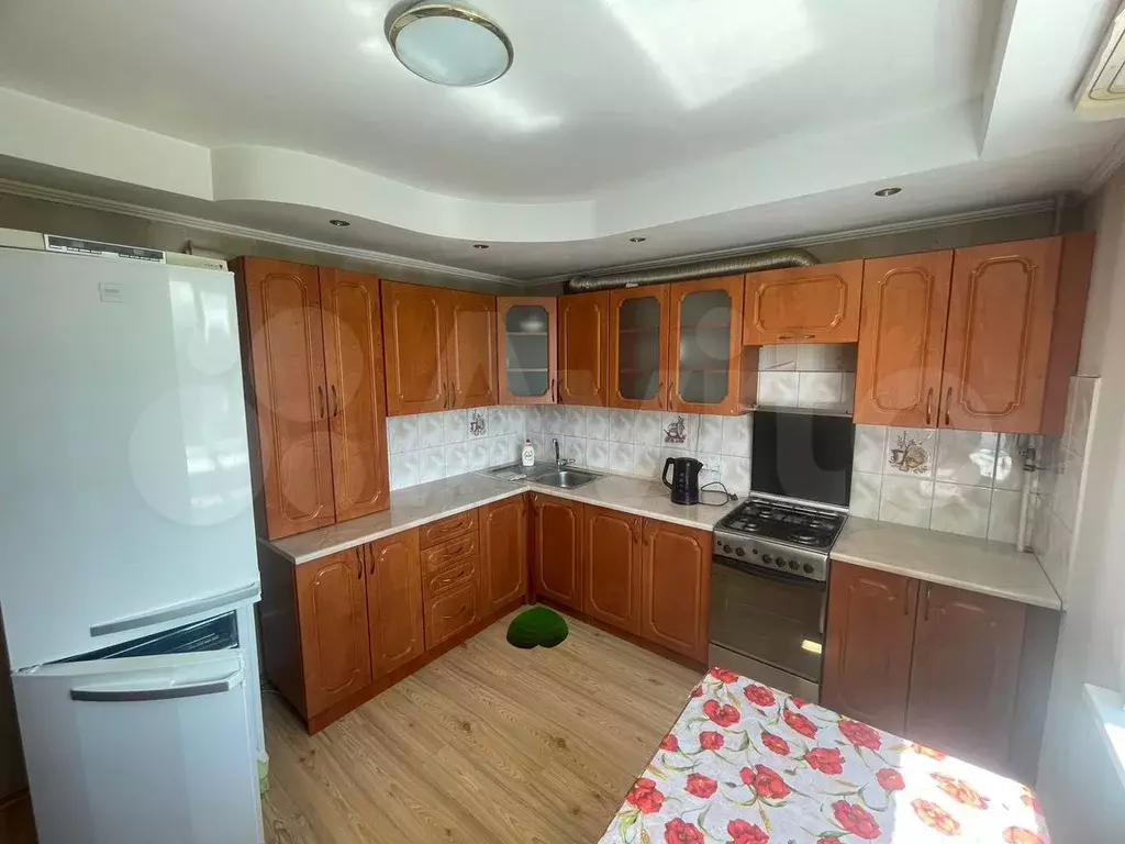 1-к. квартира, 46 м, 4/5 эт. - Фото 0
