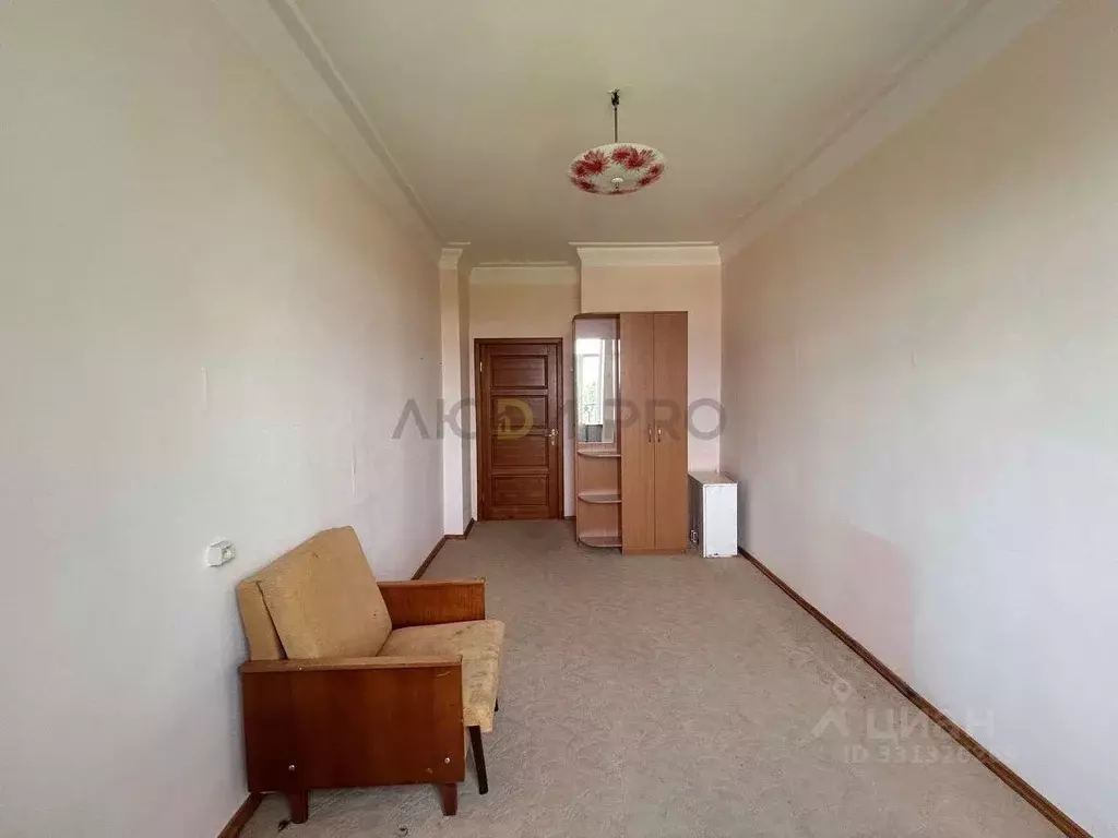 Комната Кировская область, Киров Октябрьский просп., 52 (14.0 м) - Фото 1