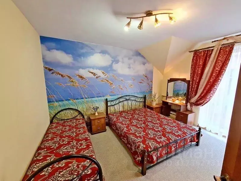 Дом в Краснодарский край, Ейск ул. Короленко, 9 (85 м) - Фото 0