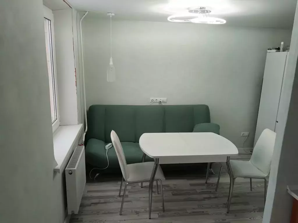 Продаётся 4-к квартира, 75.9 м - Фото 0