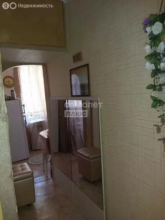 1-комнатная квартира: Златоуст, улица Шишкина, 1 (30 м) - Фото 1