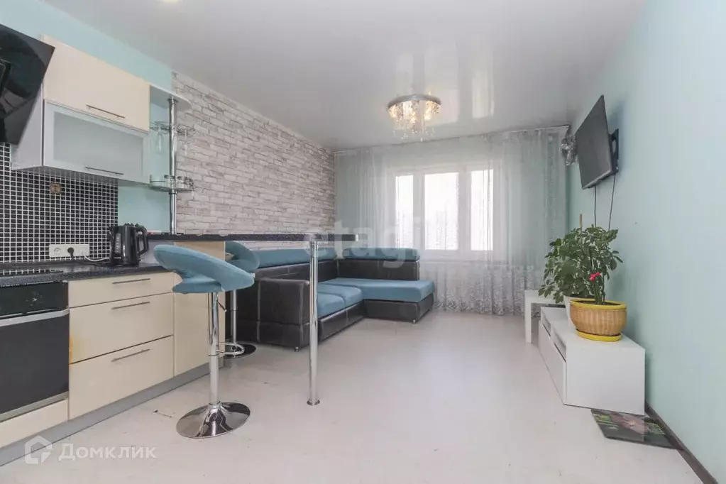 Продаётся 2-к квартира, 65.9 м - Фото 0