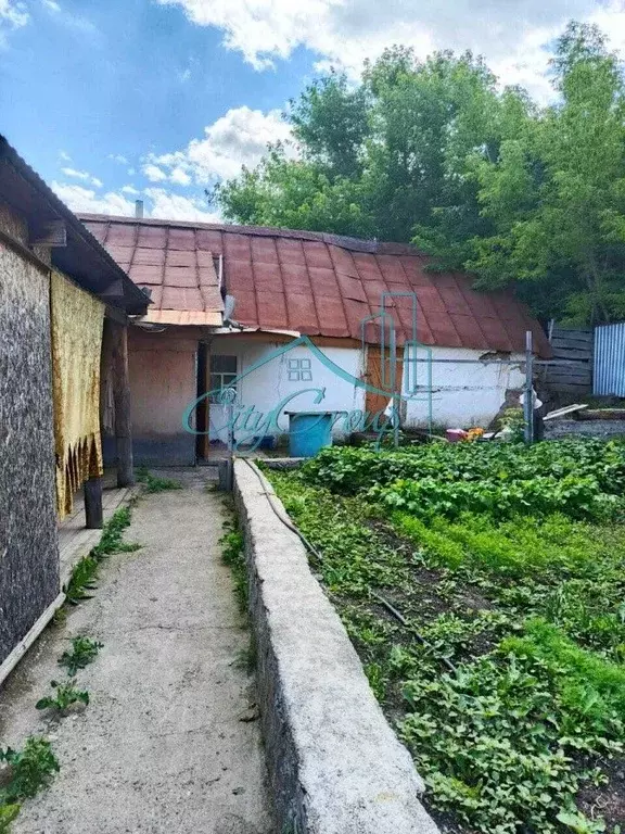 Дом в Оренбургская область, Кувандык Челябинская ул., 29 (47 м) - Фото 1
