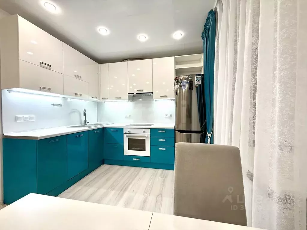 2-к кв. Коми, Сыктывкар Петрозаводская ул., 27/1 (56.4 м) - Фото 1