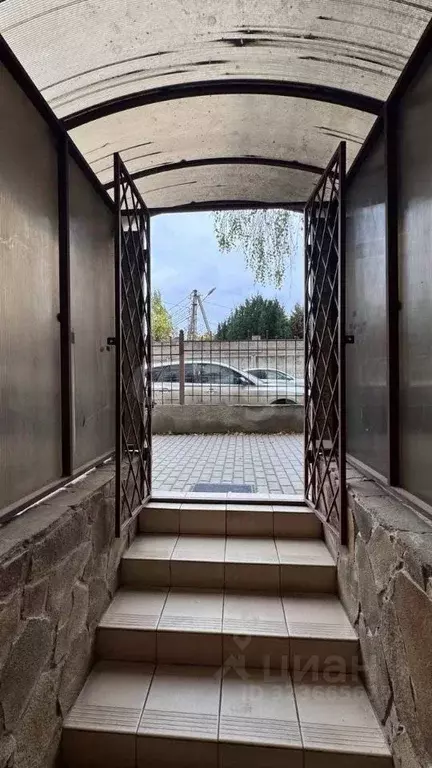 Торговая площадь в Крым, Симферополь ул. Ростовская (141 м) - Фото 1