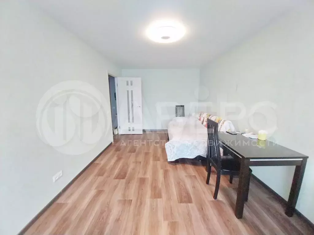 1-к. квартира, 30,5 м, 5/5 эт. - Фото 1