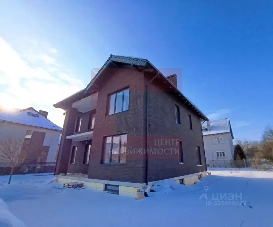 Дом в Калининградская область, Калининград ул. Чкалова, 49В (330 м) - Фото 1