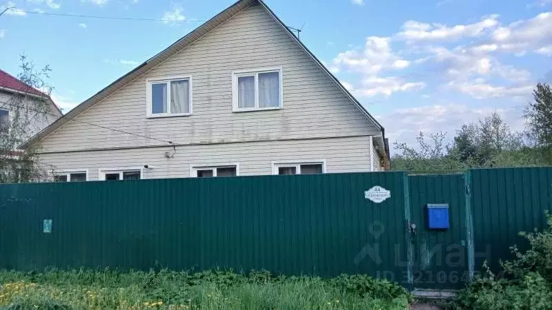 Дом в Ленинградская область, Гатчина ул. Островского, 44 (160 м) - Фото 0