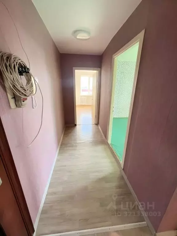 3-к кв. Омская область, Омск ул. 4-я Транспортная, 44 (57.0 м) - Фото 0