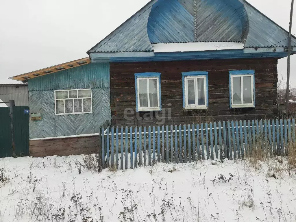 Дом в Свердловская область, Красноуфимский район, с. Рахмангулово ул. ... - Фото 0