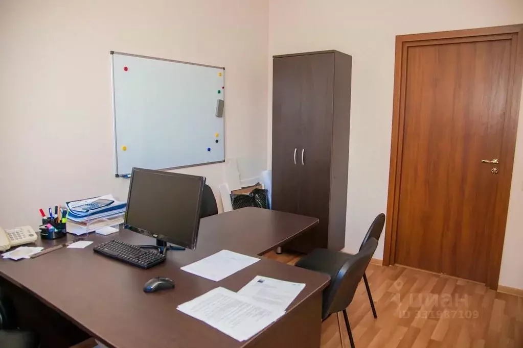 Офис в Свердловская область, Екатеринбург ул. Тверитина, 58 (32 м) - Фото 2