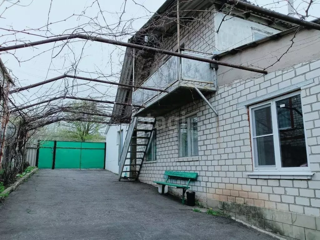 Дом в Белгородская область, Белгород Октябрьская ул., 63 (77 м) - Фото 1