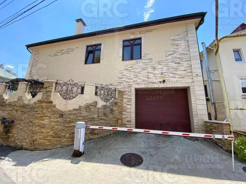 Дом в Краснодарский край, Сочи Светлана мкр, ул. Учительская, 24 (800 ... - Фото 0