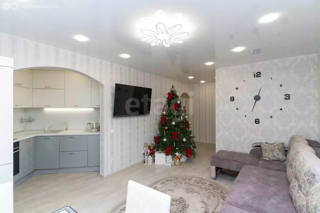 2-комнатная квартира: Тюмень, Широтная улица, 168к3 (83.1 м) - Фото 1