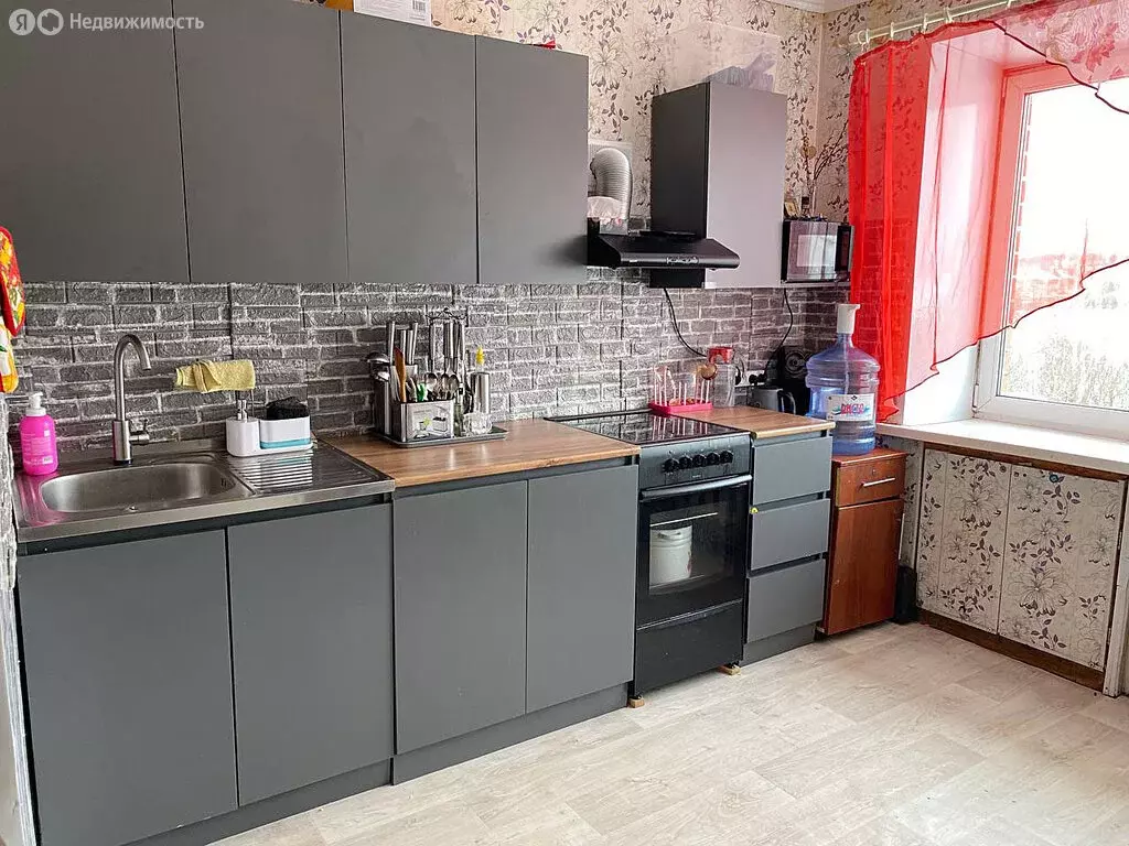 3-комнатная квартира: Свердловская область, муниципальное образование ... - Фото 1