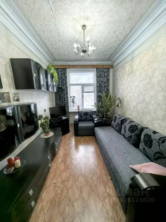 3-к кв. Кировская область, Киров Октябрьский просп., 51 (77.5 м) - Фото 1