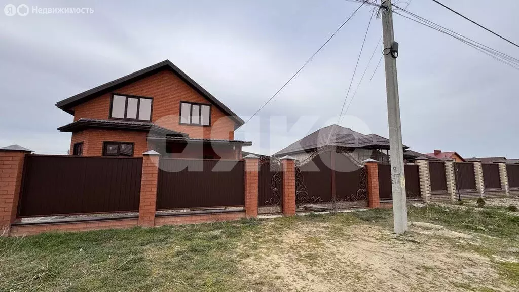 Дом в Кореновск, Тихорецкая улица (158 м) - Фото 1