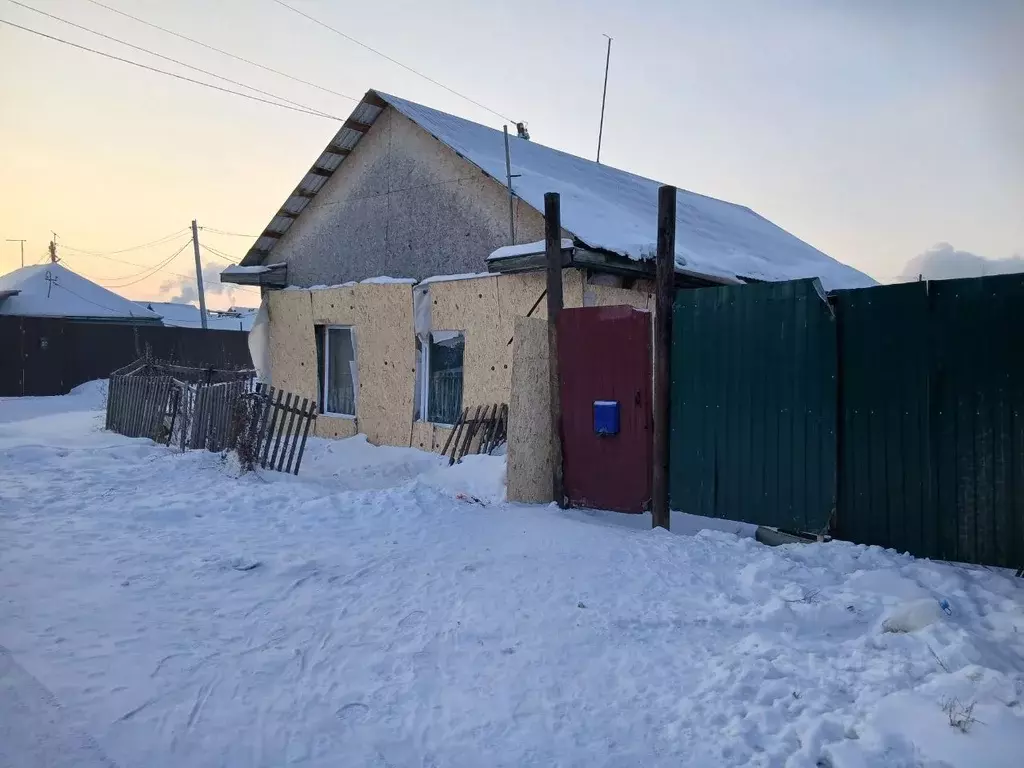 Дом в Омская область, Омск Путевой пер. (57 м) - Фото 1