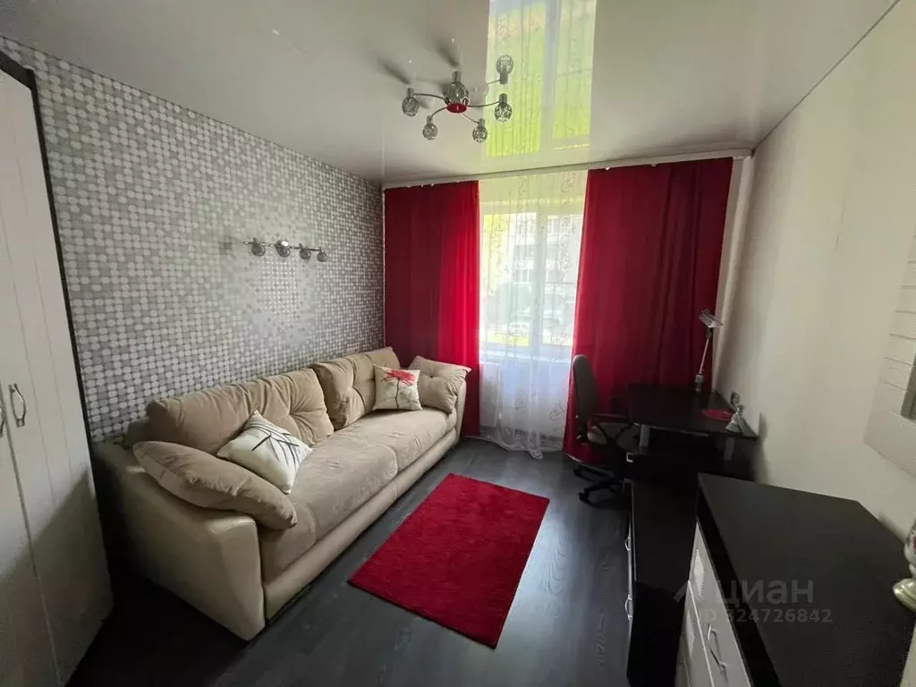 2-к кв. Вологодская область, Череповец Остинская ул., 13 (50.0 м) - Фото 1