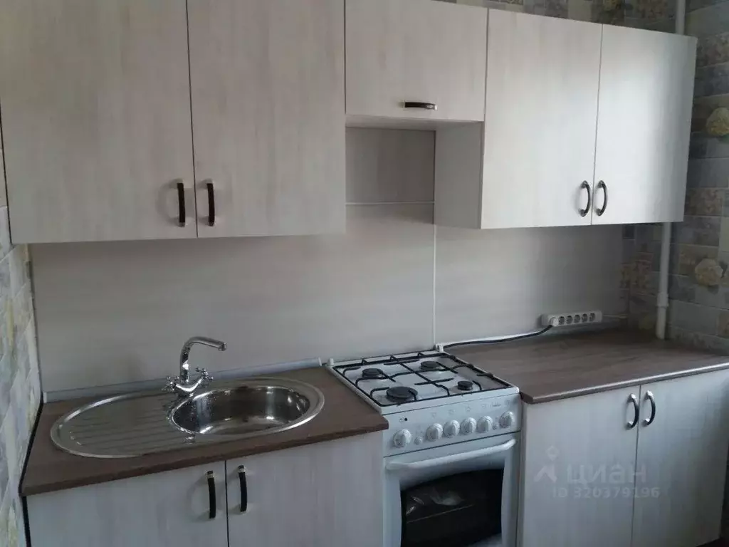 1-к кв. Иркутская область, Ангарск 85-й кв-л, 20 (31.0 м) - Фото 0