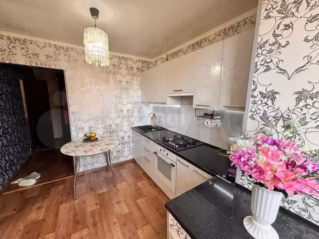 1-к. квартира, 37,2 м, 9/9 эт. - Фото 0