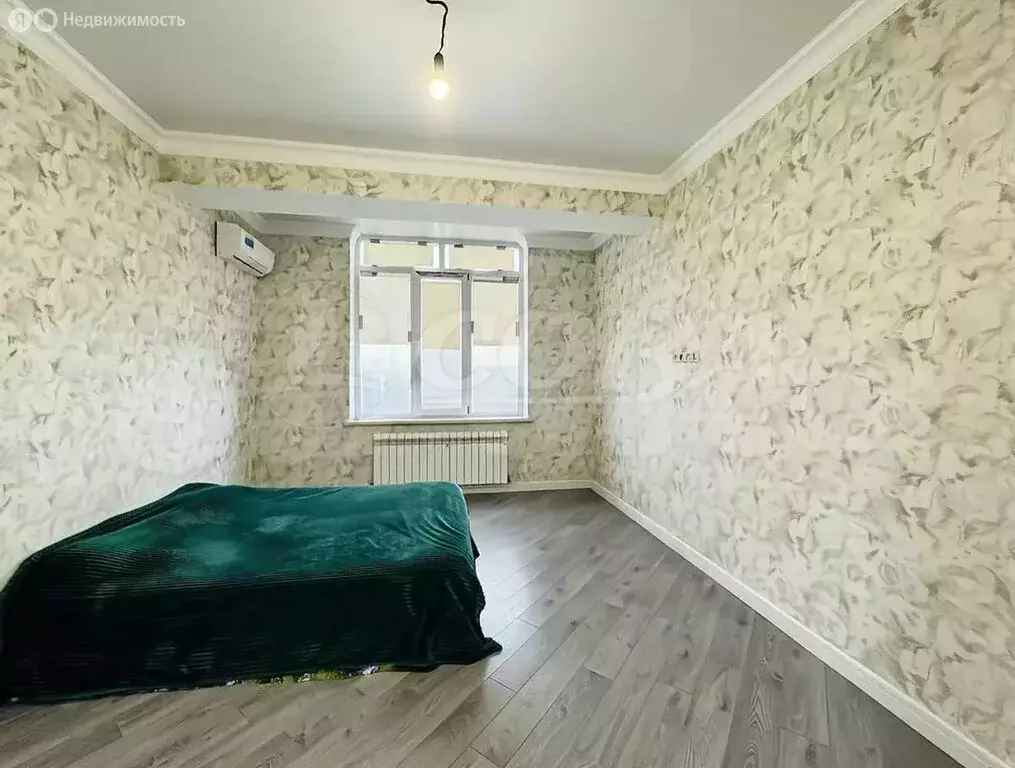 2-комнатная квартира: Махачкала, улица Каримова, 15 (80 м) - Фото 1