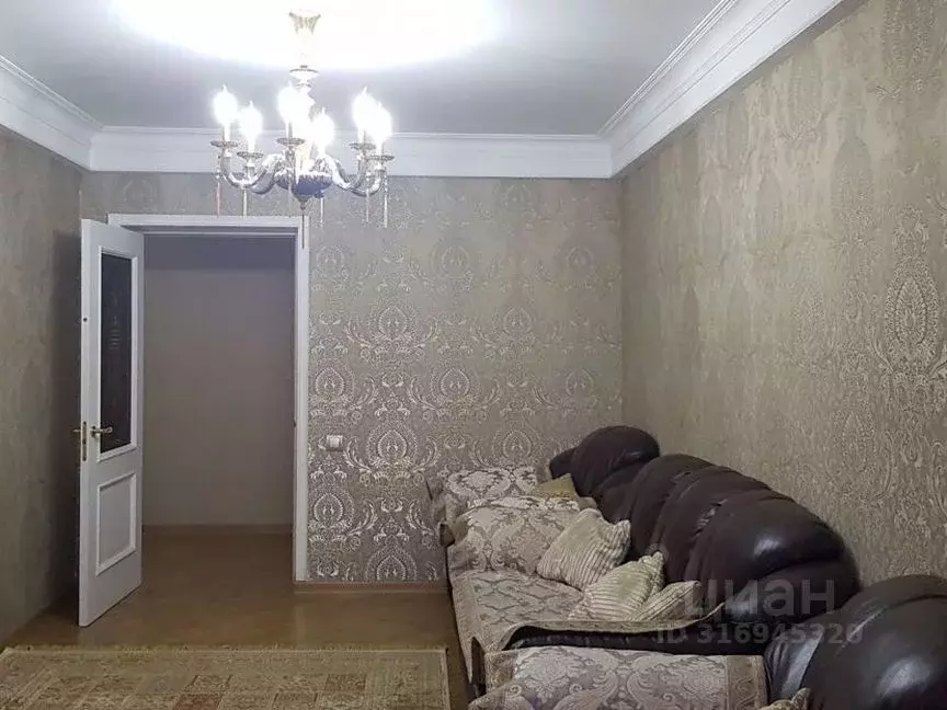 4-к кв. Дагестан, Махачкала ул. Абдулхакима Исмаилова (90.0 м) - Фото 1