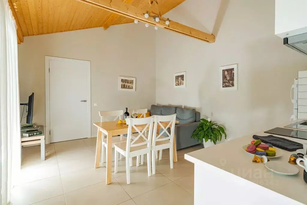 Дом в Ленинградская область, Приозерский район, Красноозерное с/пос, ... - Фото 1