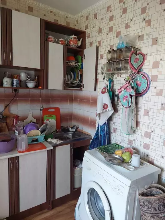 2-к кв. Псковская область, Пушкинские Горы рп ул. Ленина, 46 (49.8 м) - Фото 0