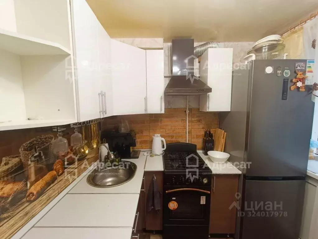 2-к кв. Волгоградская область, Волгоград ул. Голубева, 14 (44.4 м) - Фото 1