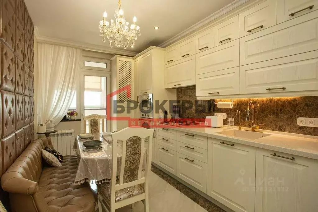 1-к кв. Севастополь ул. Челнокова, 29к1 (48.3 м) - Фото 1