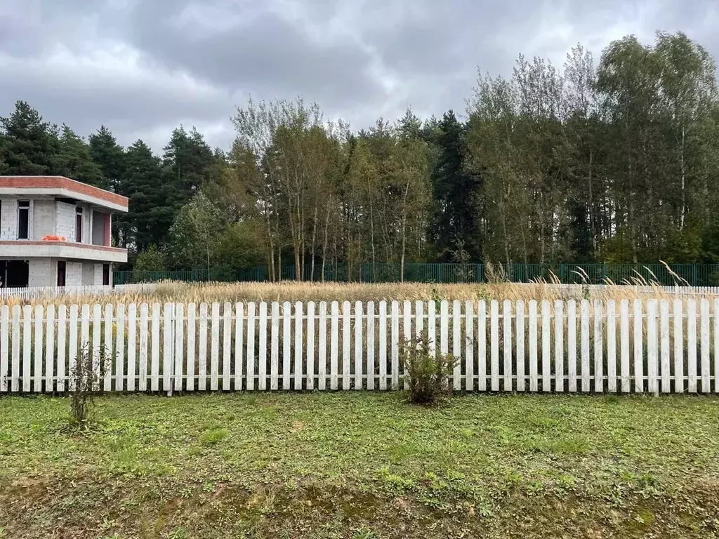 Участок в Тверская область, Конаковский муниципальный округ, д. ... - Фото 1